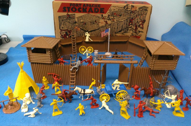 Marx vintage 1954 Fort Apache #3614 playset revised figure set